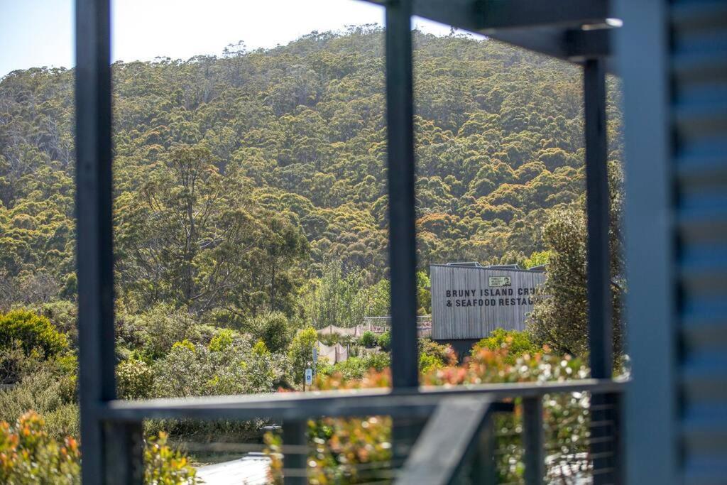 Bruny Island Escapes And Hotel Bruny Alonnah Exterior foto